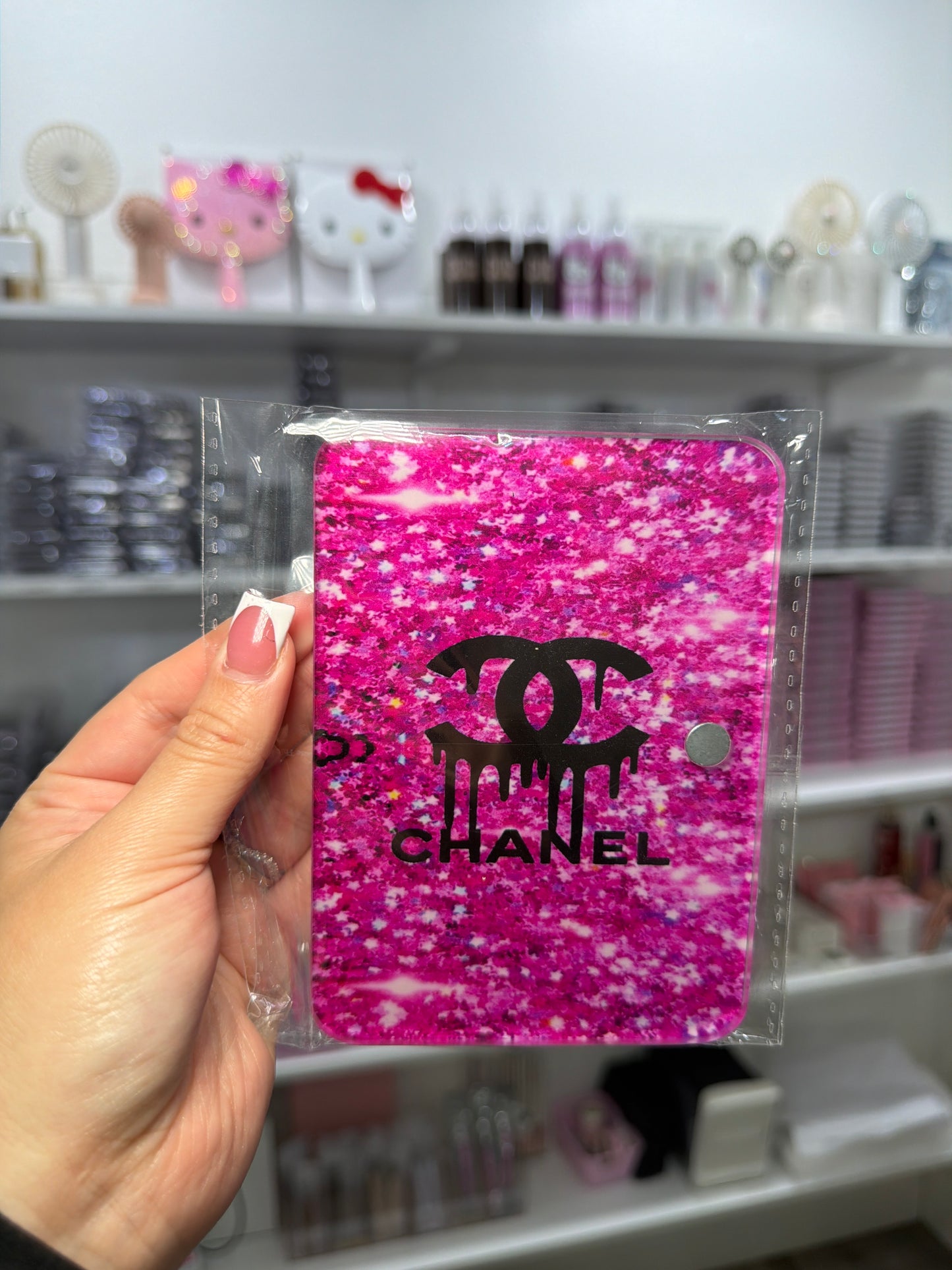 CUTEST LASH TILES