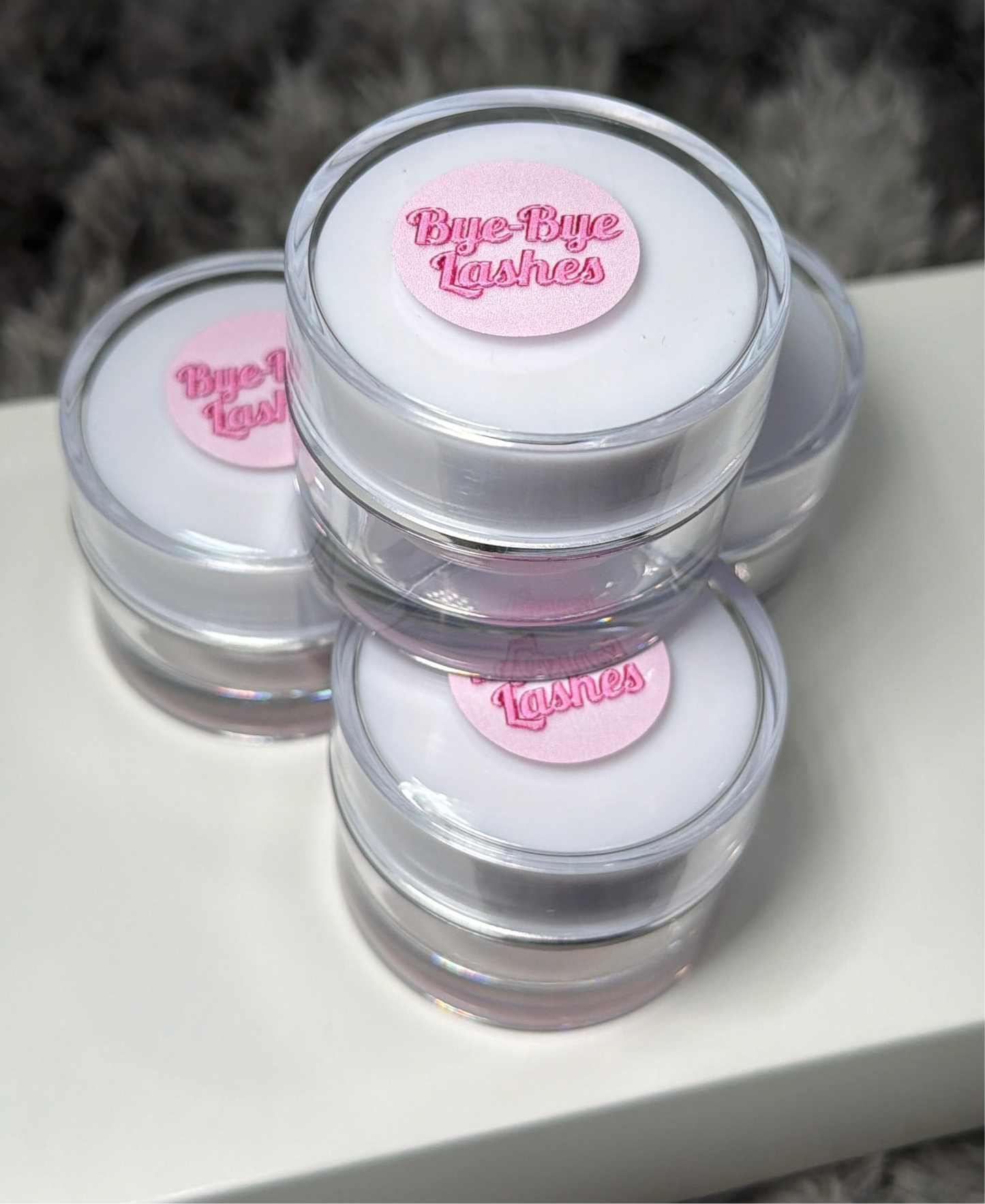 Bye-Bye lashes remover