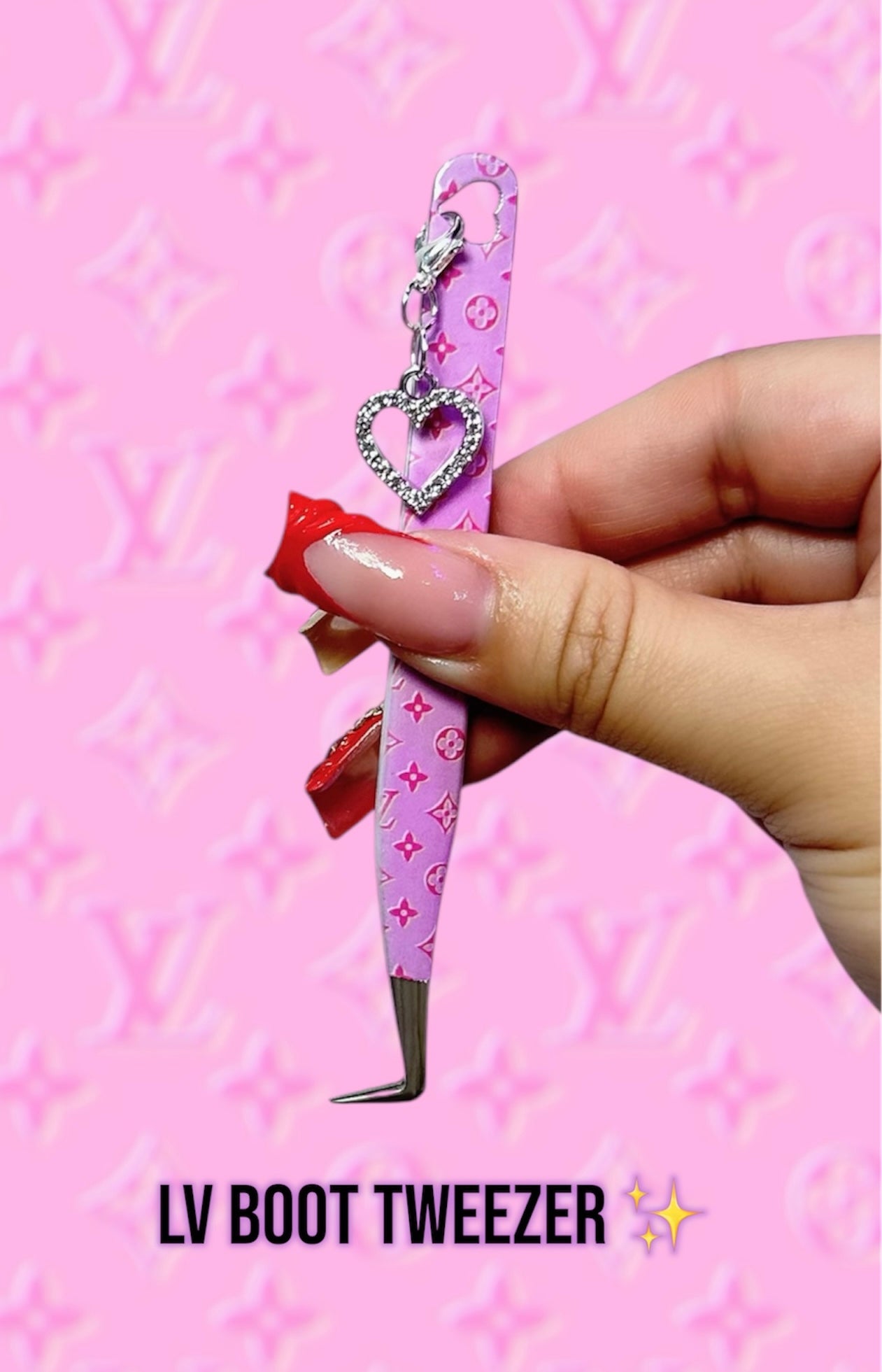 LV BOOT CHARM TWEEZER