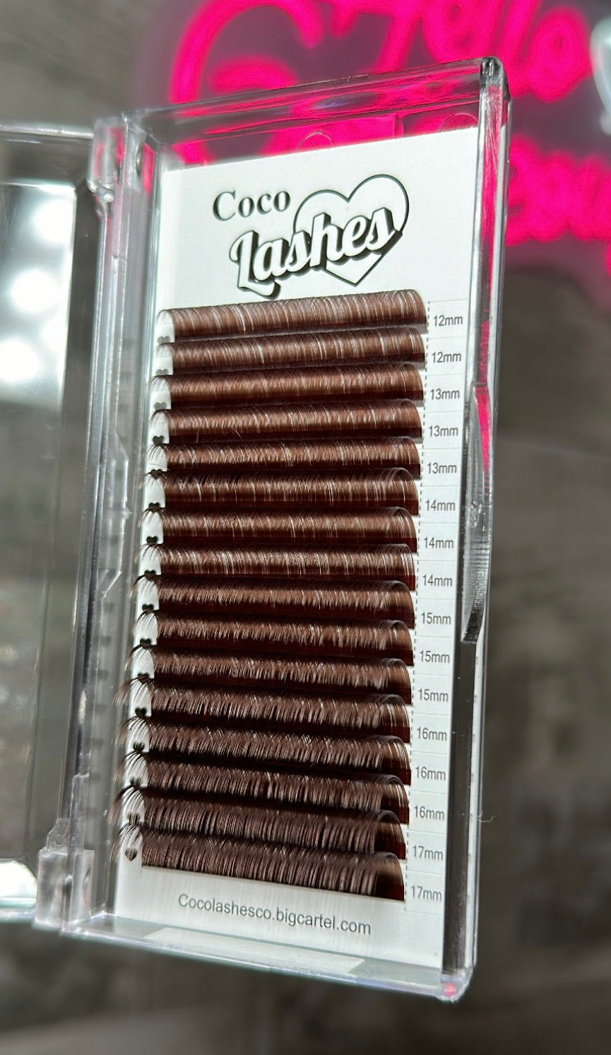 CHOCOLATE BROWN D CURL
