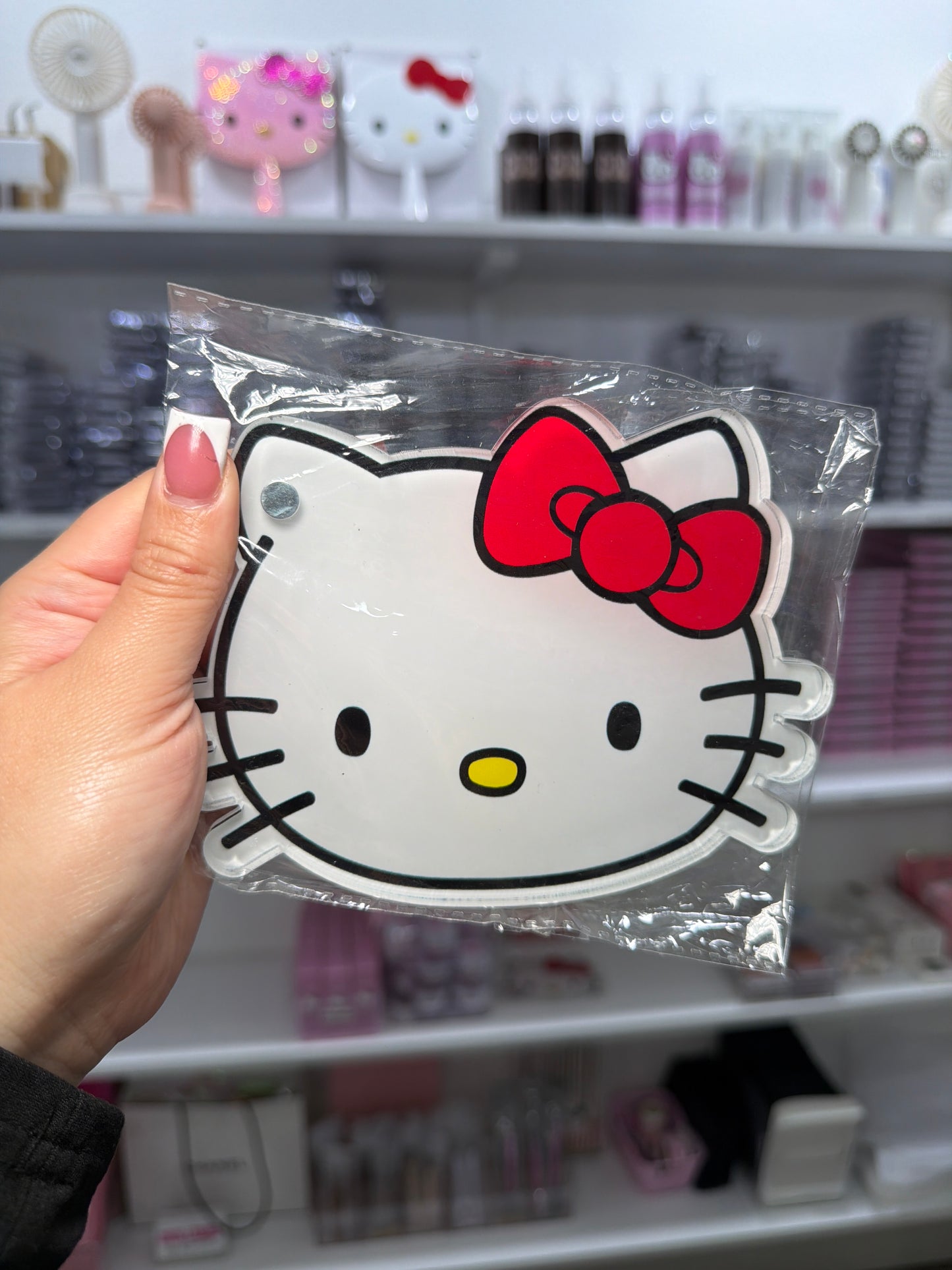 CUTEST LASH TILES
