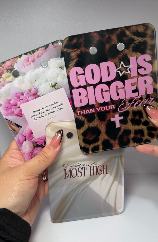CUTEST LASH TILES